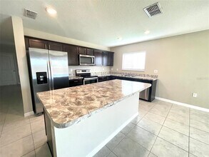 2847 Mosshire Cir in St. Cloud, FL - Building Photo - Building Photo