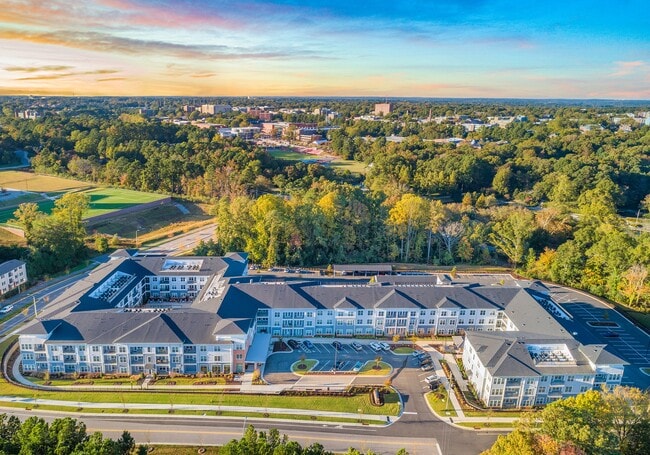 Overture Centennial 55+ Active Adult Apartment Homes