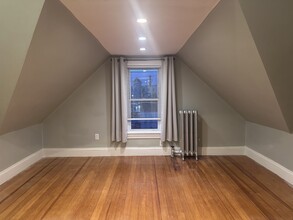 99 Union St, Unit 3 in Attleboro, MA - Building Photo - Building Photo