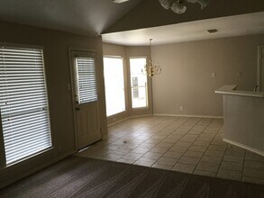 1020 Grey Feather in Schertz, TX - Foto de edificio - Building Photo