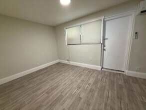 248 Wenonah Pl in West Palm Beach, FL - Building Photo - Building Photo