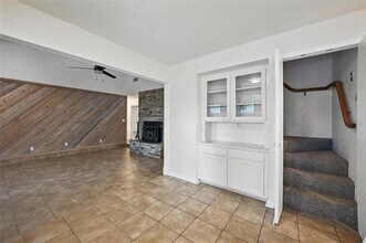1503 Sonora Ct in Arlington, TX - Foto de edificio - Building Photo
