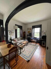 6024 Wayne Ave, Unit 2B - 6