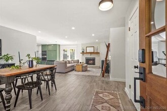 1709 S Date Ave in Broken Arrow, OK - Building Photo - Building Photo