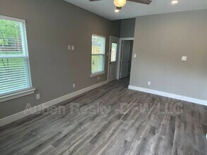 8135 Doreen Ave in Fort Worth, TX - Building Photo - Building Photo