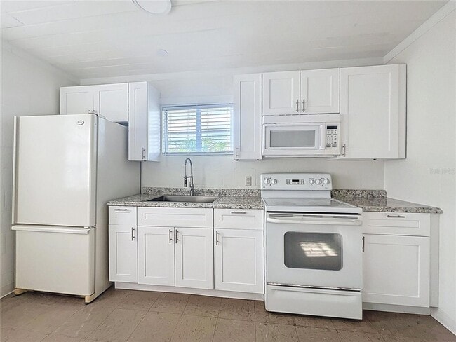 331 E Street Unit in Lake Wales, FL - Building Photo - Building Photo