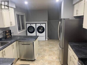 113 Weybridge Trail in Brampton, ON - Building Photo - Building Photo