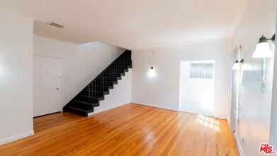 6336 Orange St in Los Angeles, CA - Building Photo - Building Photo