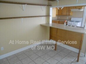 2307 N Franklin Ave in Springfield, MO - Building Photo - Building Photo