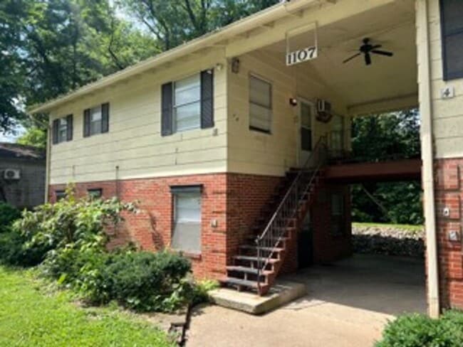 1107 Silverton Ct