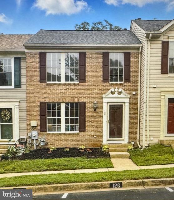 126 Foxview Dr in Glen Burnie, MD - Building Photo