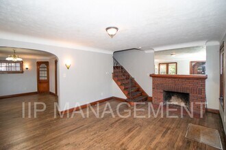 1294 Winston Rd in South Euclid, OH - Building Photo - Building Photo