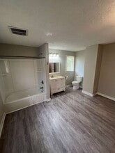 824 Harlan St in Indianapolis, IN - Building Photo - Building Photo