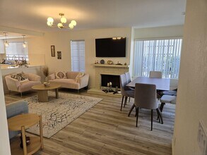 4064 Crystal Dawn Ln in San Diego, CA - Building Photo - Building Photo