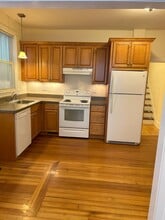 4 Riggs St in Gloucester, MA - Foto de edificio - Building Photo