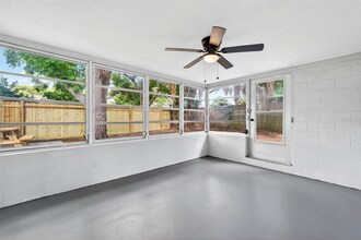 6841 Tierra Linda St in Port Richey, FL - Building Photo - Building Photo