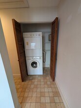 128 Grand St in Middletown, CT - Building Photo - Building Photo