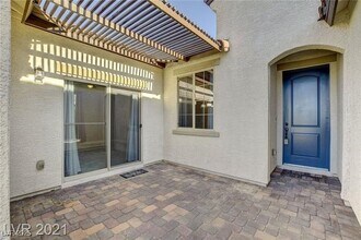 1062 N Water St in Henderson, NV - Building Photo - Building Photo