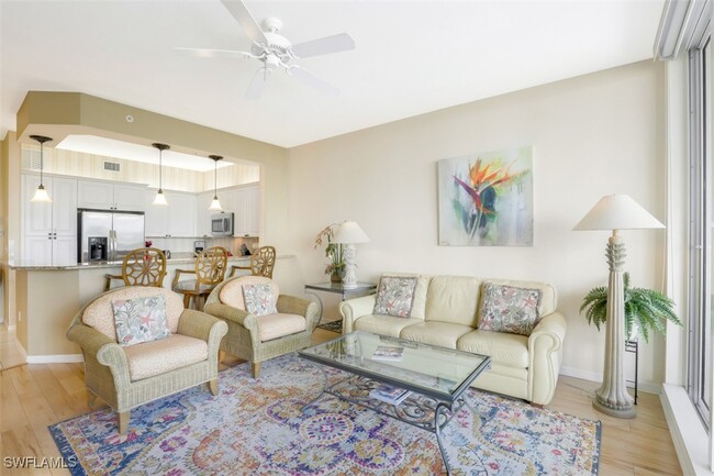 460 Launch Cir in Naples, FL - Building Photo - Building Photo