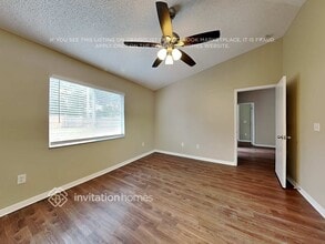 3119 Pine Top Dr in Valrico, FL - Building Photo - Building Photo