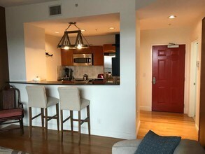 511 Lucerne Ave-Unit -518 in Lake Worth, FL - Building Photo - Building Photo