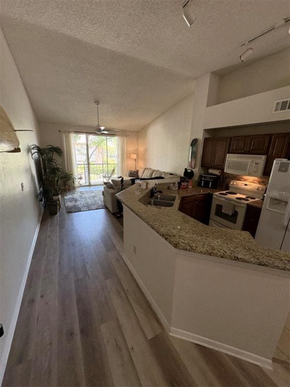 804 Normandy Trace Rd in Tampa, FL - Building Photo - Building Photo