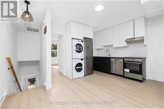 633 Ossington Ave in Toronto, ON - Building Photo - Building Photo