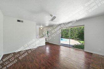 525 Salem Dr in Richardson, TX - Building Photo - Building Photo