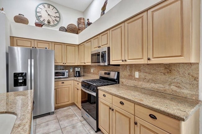 8671 Falcon Green Dr in West Palm Beach, FL - Building Photo - Building Photo