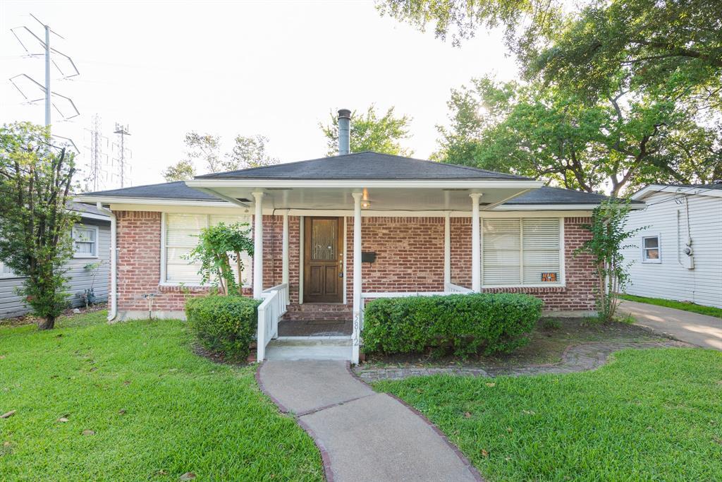 5812 Community Dr in Houston, TX - Foto de edificio