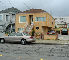 470 Baden Ave Apartments