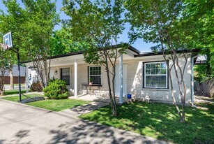 209 Cooner St in College Station, TX - Building Photo