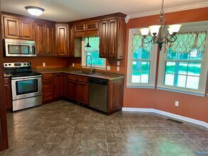 110 Laurel Oak Rd in Huntsville, AL - Building Photo - Building Photo