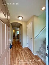 710 NE 64th Pl in Hillsboro, OR - Building Photo - Building Photo
