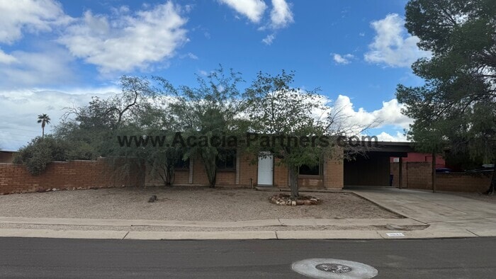 2021 S Timberline Ave in Tucson, AZ - Building Photo