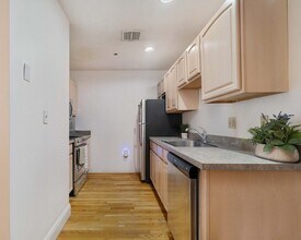 188 North St, Unit 21 in Boston, MA - Building Photo - Building Photo
