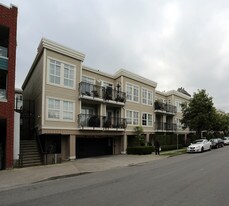 Liberte in Vancouver, BC - Building Photo