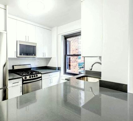 405 E 56th St in New York, NY - Building Photo - Building Photo