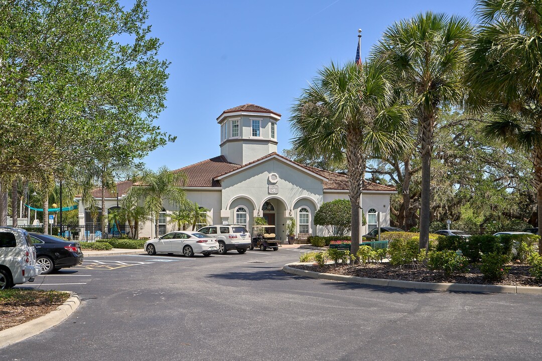 Arietta 55+ Senior Living in Sarasota, FL - Foto de edificio