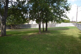 303 Grizzly Trail in Harker Heights, TX - Building Photo - Building Photo