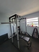 2762 W 60th St in Hialeah, FL - Building Photo - Building Photo