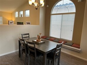 8109 Greenbush Dr in Las Vegas, NV - Building Photo - Building Photo