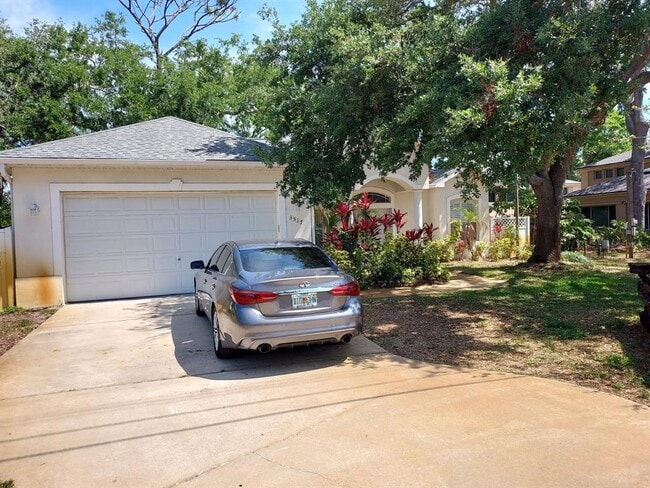 property at 3517 W Wisconsin Ave