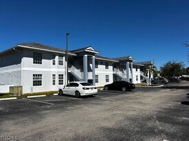 8313 Bernwood Cove Loop in Ft. Myers, FL - Building Photo