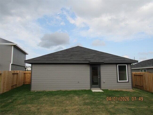 18803 Sunset Dr in Hockley, TX - Building Photo - Building Photo