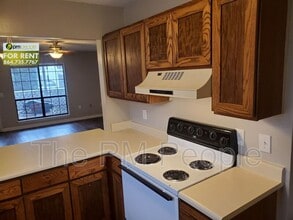 3 Pointer Ln in Greenville, SC - Foto de edificio - Building Photo