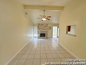 8707 Glen Bluff in San Antonio, TX - Building Photo - Building Photo