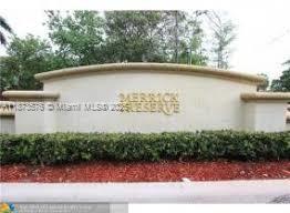 3395 Merrick Ct in Margate, FL - Building Photo
