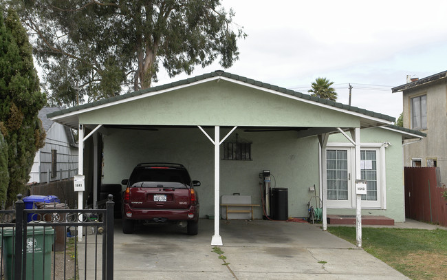 1641-1643 15th St in San Pablo, CA - Foto de edificio - Building Photo