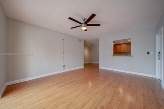 13872 SW 90th Ave in Miami, FL - Building Photo - Building Photo